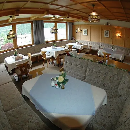 Szálloda Garni Jennewein 3*