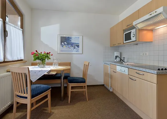 Hotell Garni Jennewein 3*