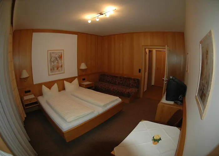 Hotell Garni Jennewein Mayrhofen